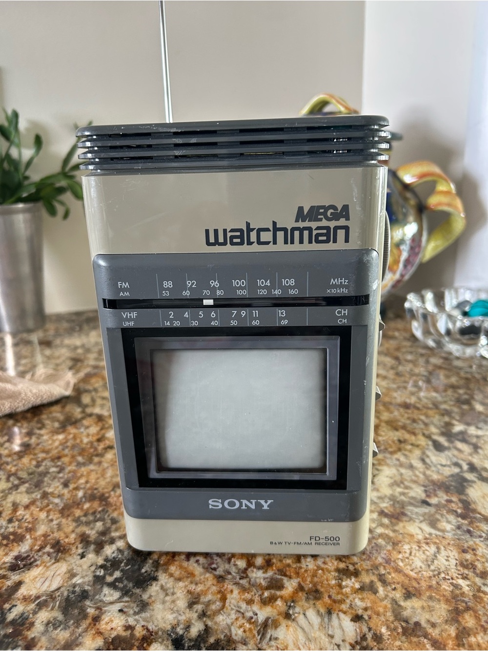 Sony Portable Mega Watchman TV Radio FD500 parts or repair